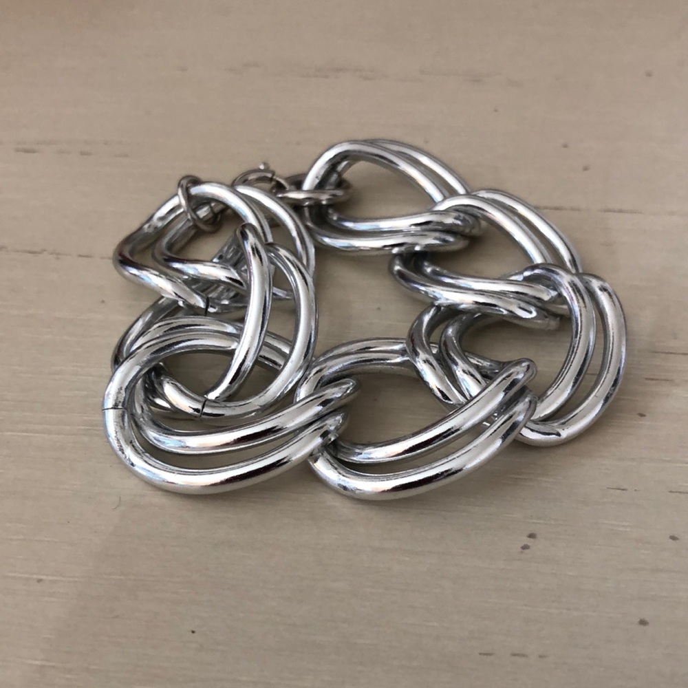 Chunky silver link bracelet (see my closet for matching necklace!)